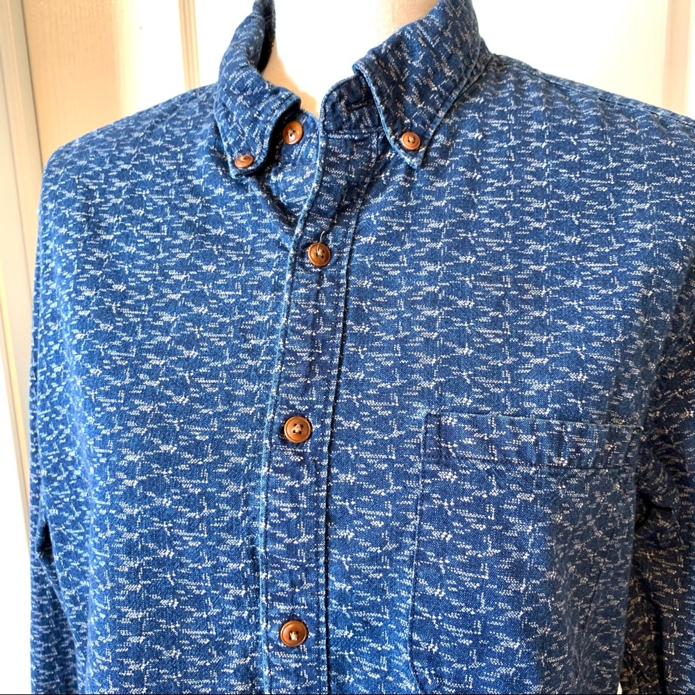 Gap Cotton Windowpane Pattern Button Downsz L - image 2